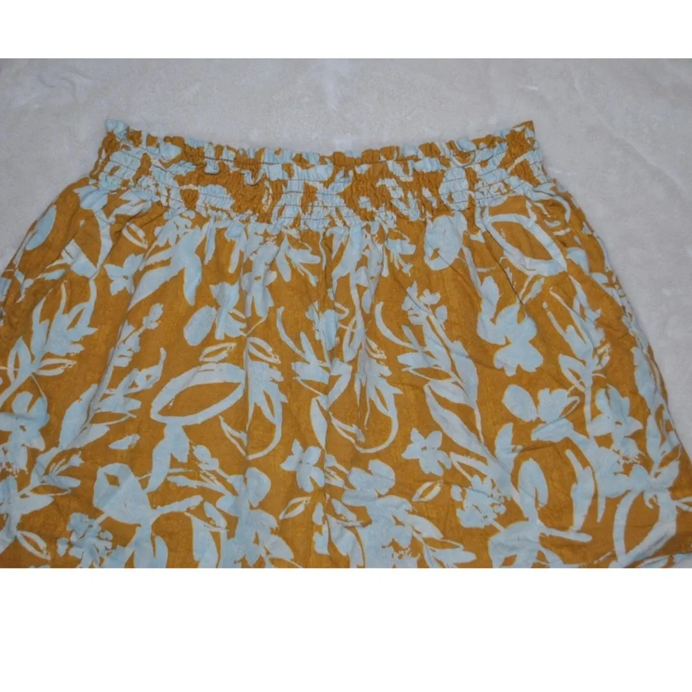 AVA & VIV Floral Linen Rayon Smocked Shorts size 1X Womens